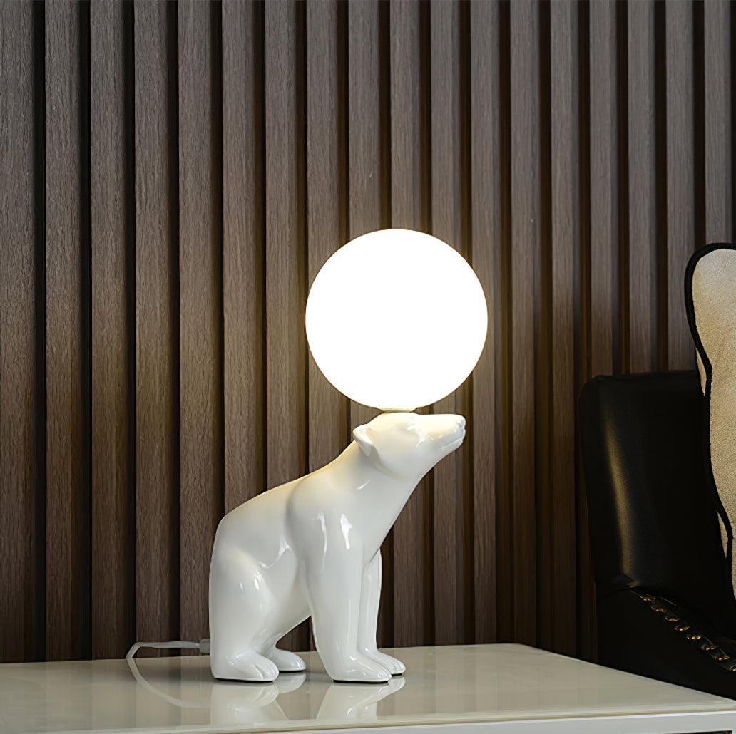 Polar Bear Table Lamp - Vakkerlight