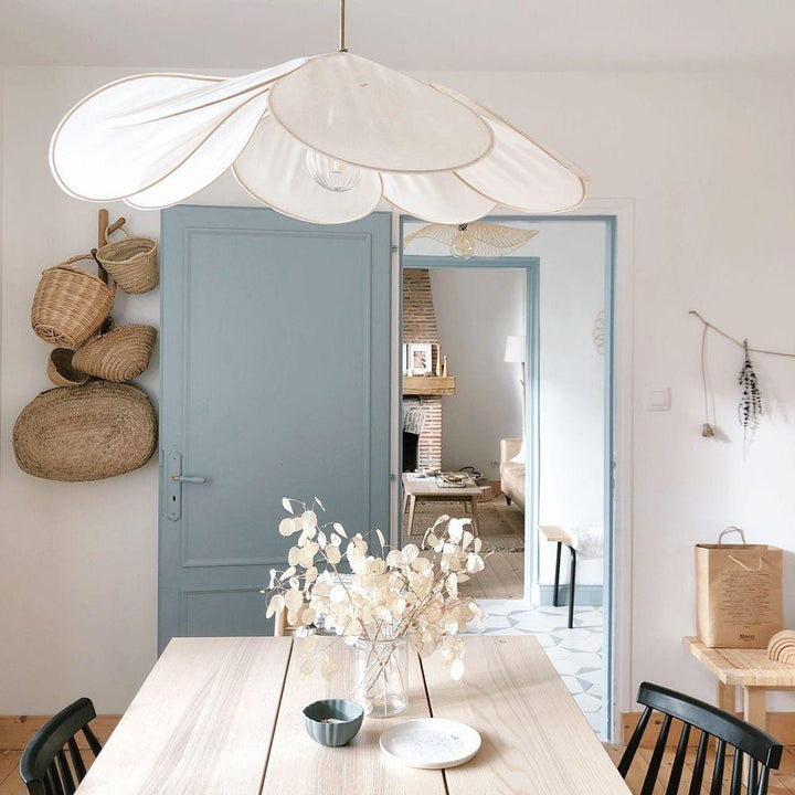 Precieuse Petals Pendant Lamp - Vakkerlight