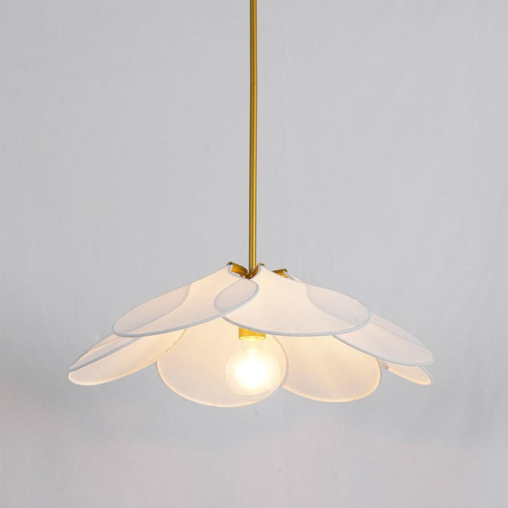 Precieuse Petals Pendant Lamp