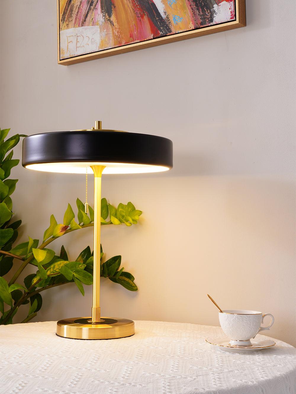 Revolve Table Lamp - Vakkerlight