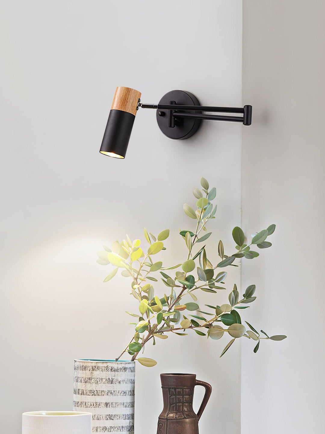 Ridge Arm Wall Lamp - Vakkerlight