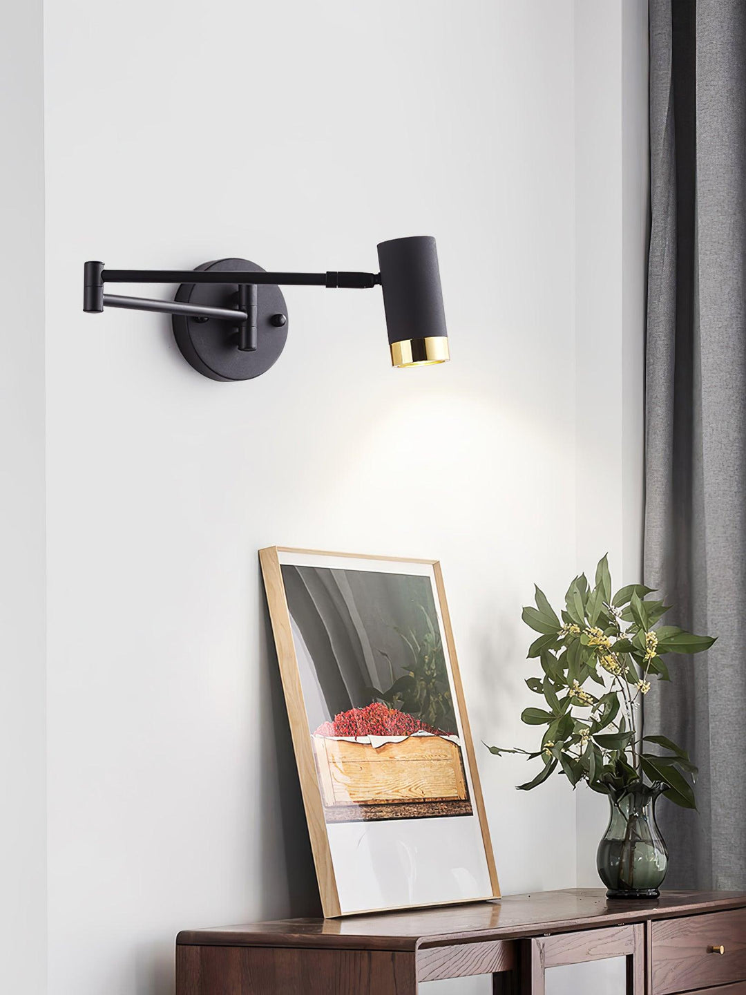 Ridge Arm Wall Lamp - Vakkerlight