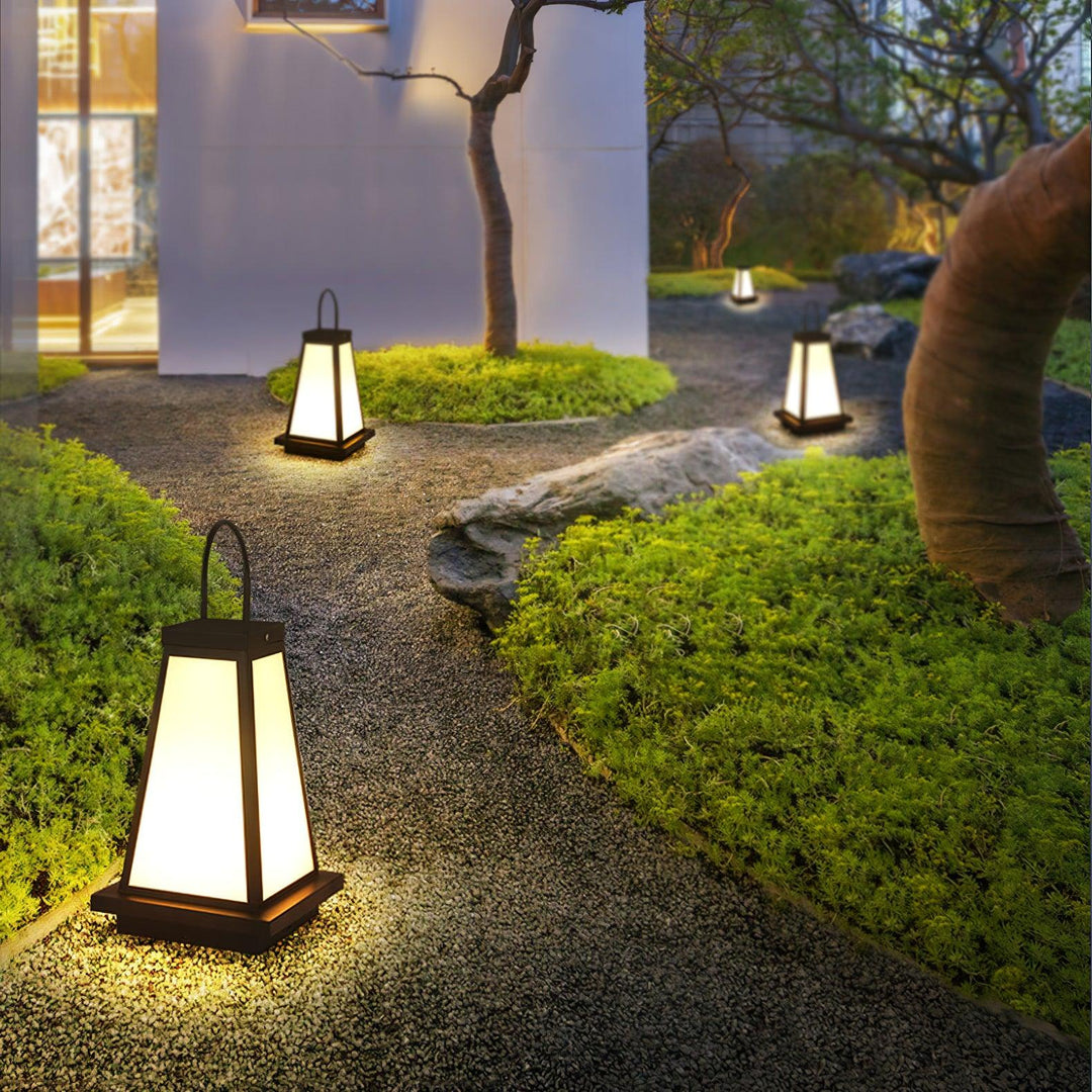 Roam Lantern Garden Lamp - Vakkerlight