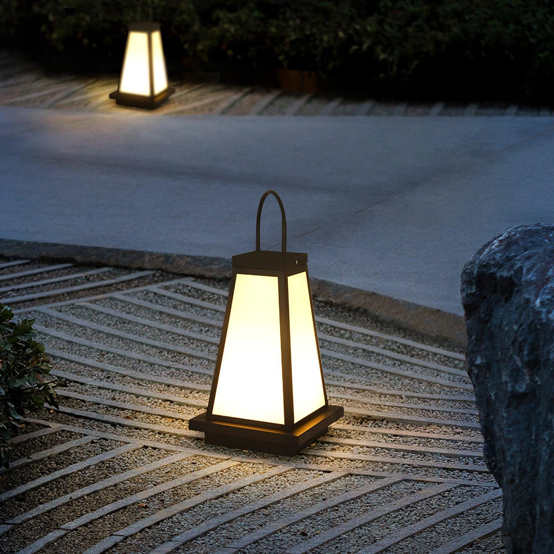 Roam Lantern Garden Lamp - Vakkerlight