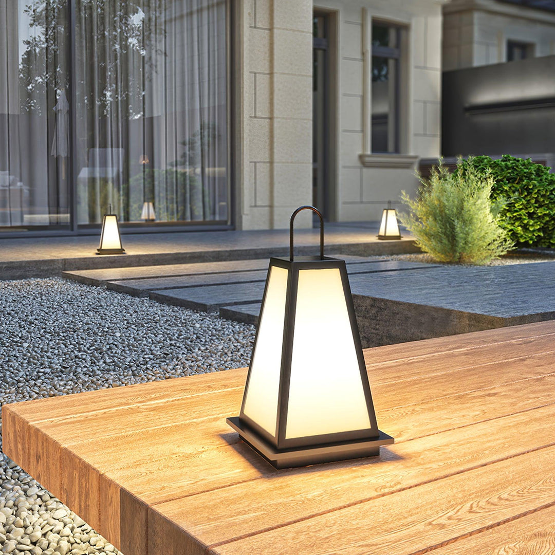 Roam Lantern Garden Lamp - Vakkerlight