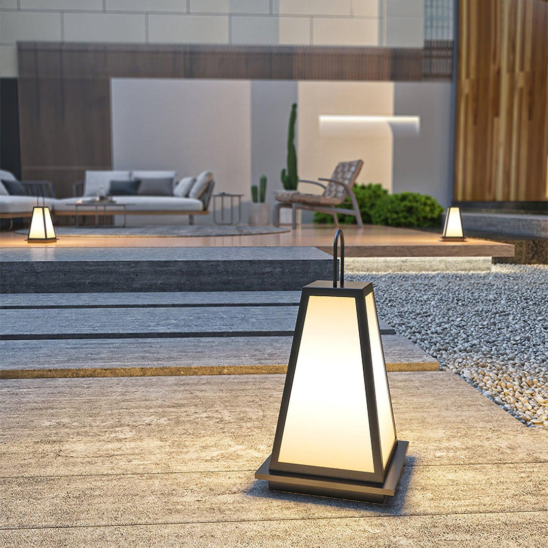 Roam Lantern Garden Lamp - Vakkerlight