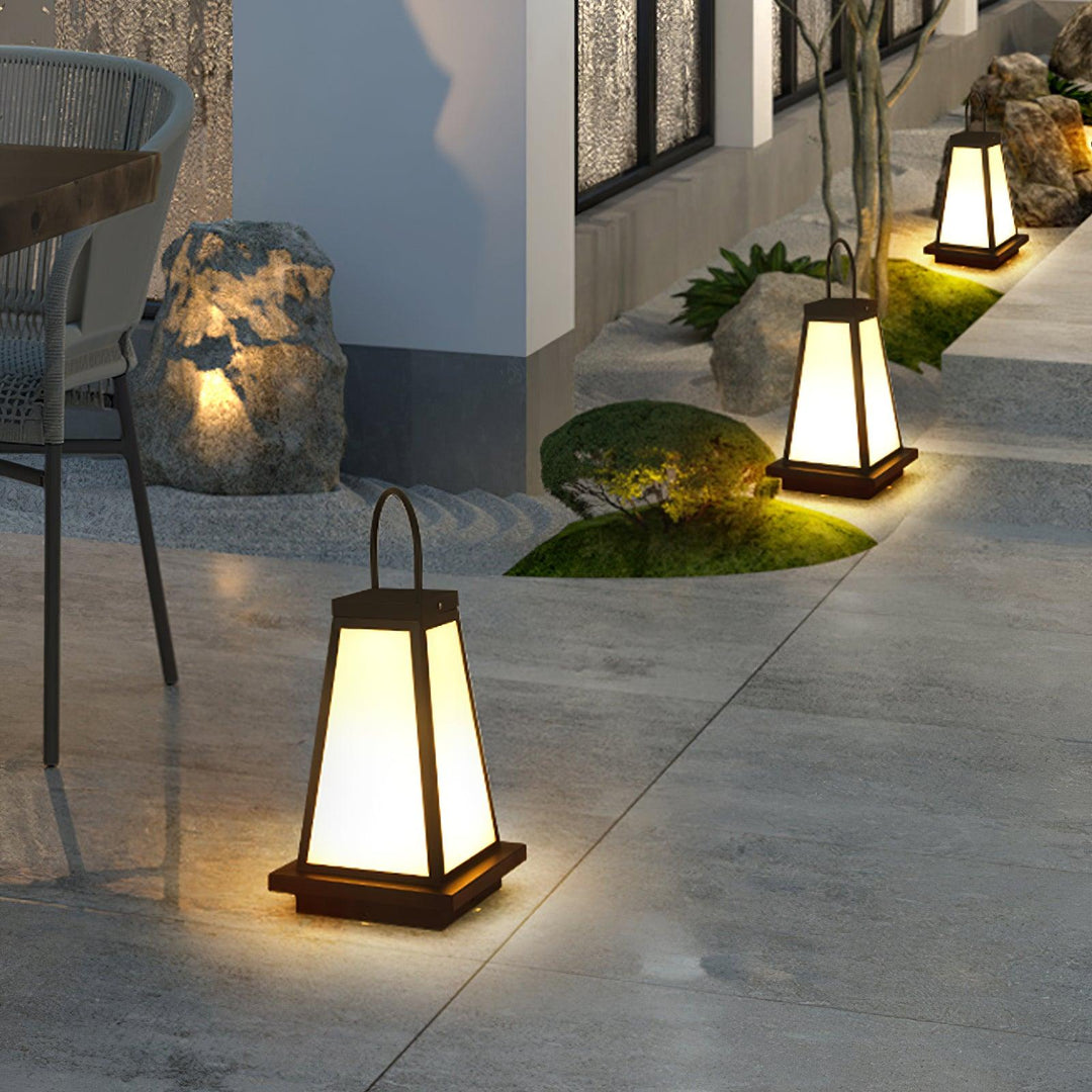 Roam Lantern Garden Lamp - Vakkerlight