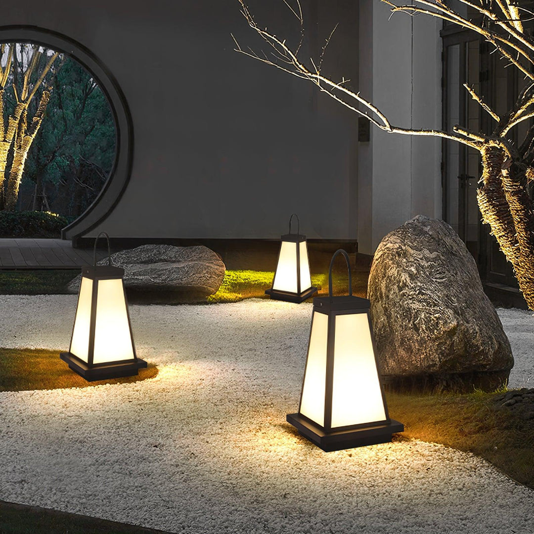 Roam Lantern Garden Lamp - Vakkerlight