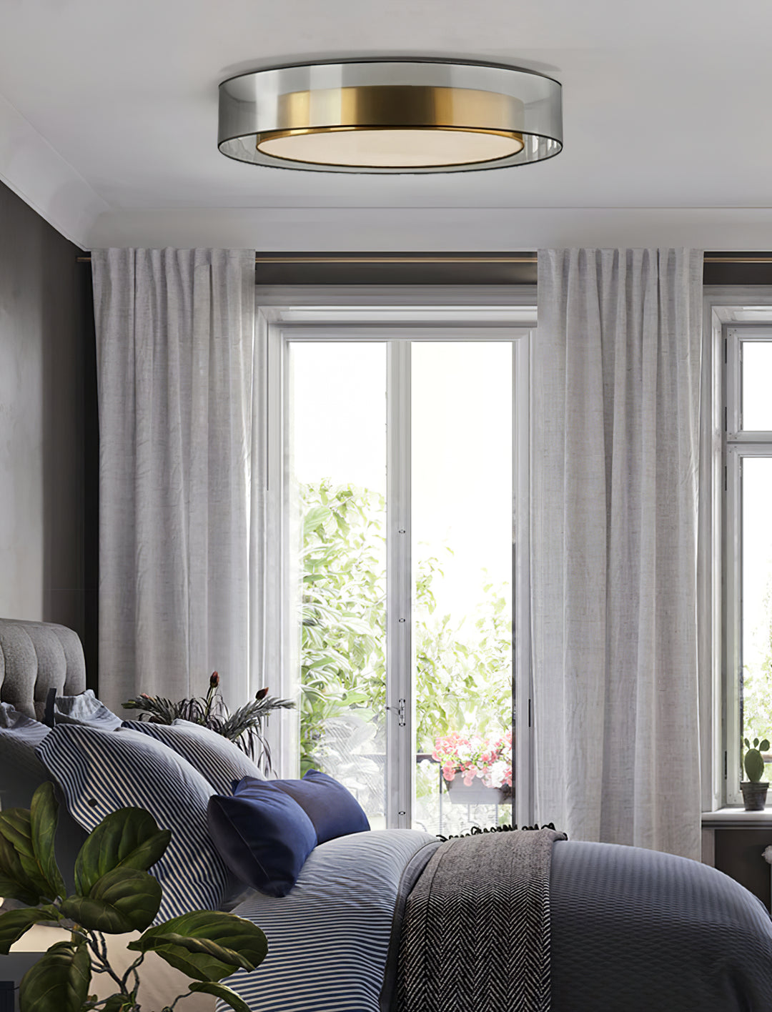 Round Low Profile Ceiling Light - Vakkerlight