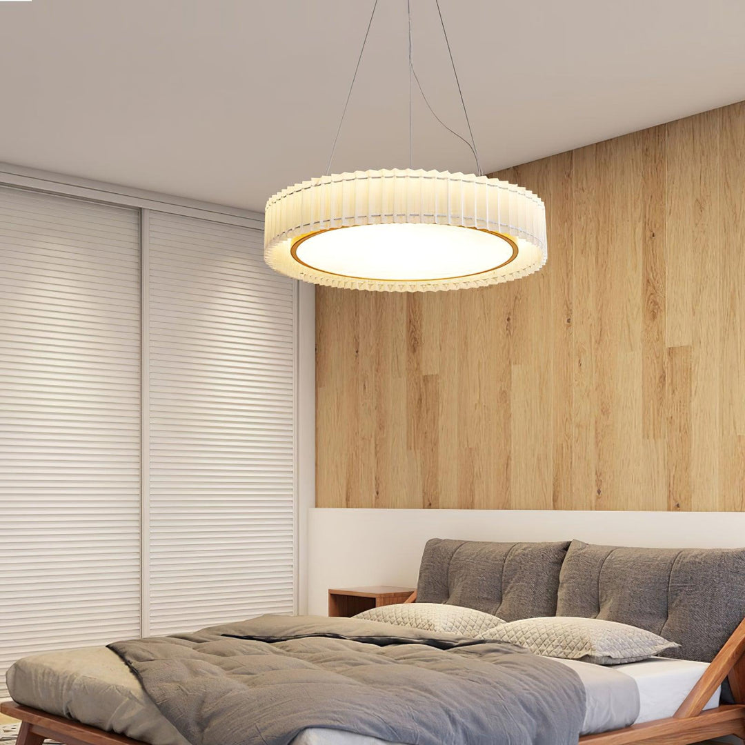 Round Pleated Pendant Lamp - Vakkerlight