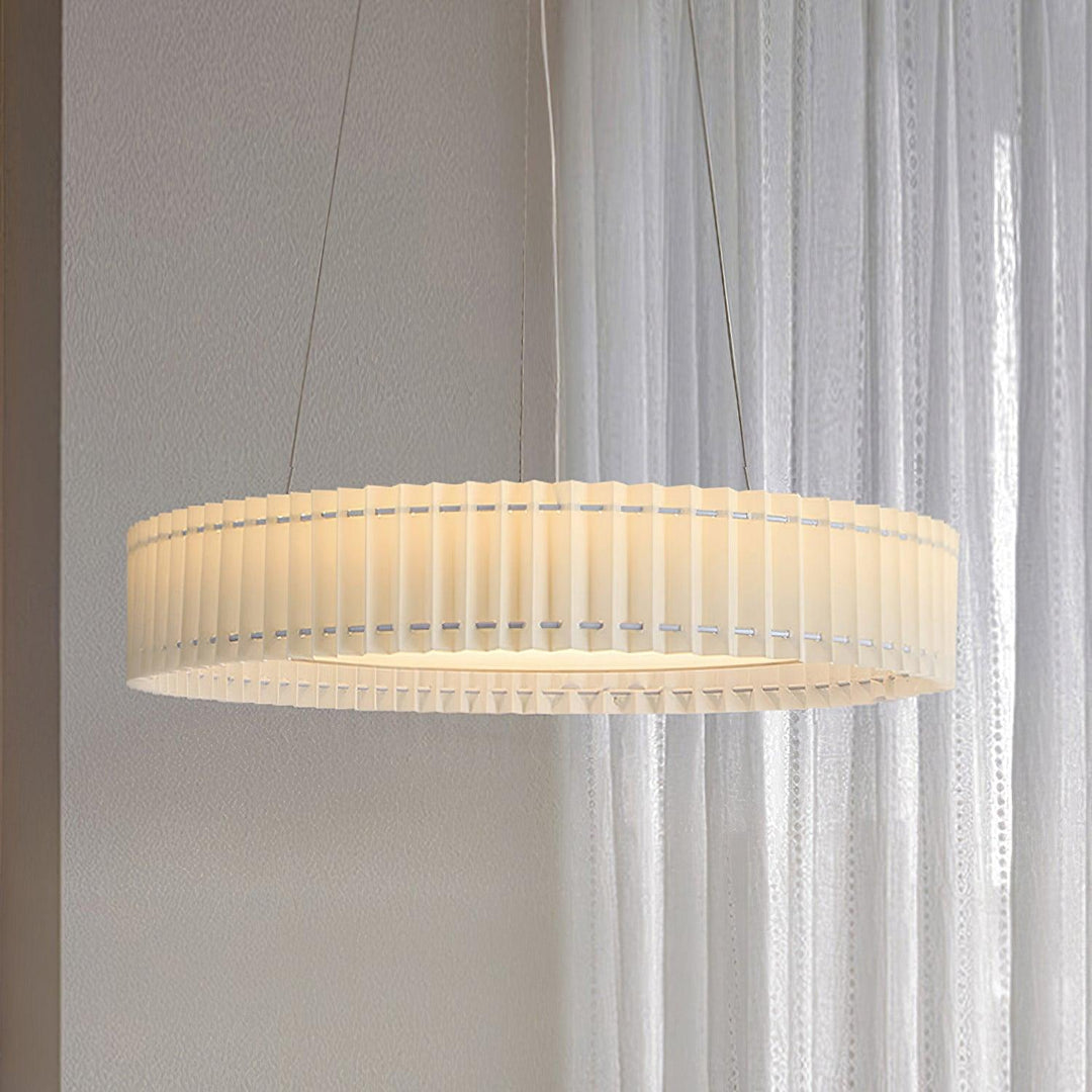 Round Pleated Pendant Lamp - Vakkerlight