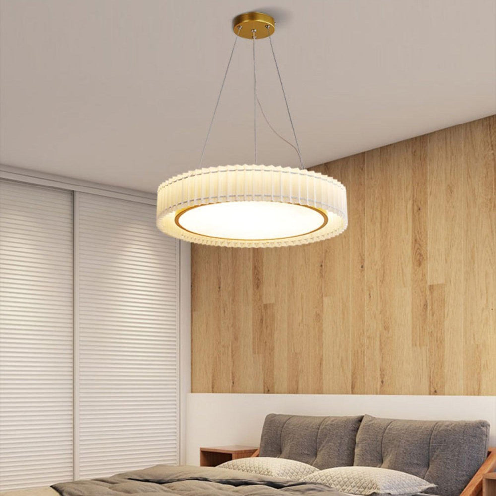 Round Pleated Pendant Lamp - Vakkerlight