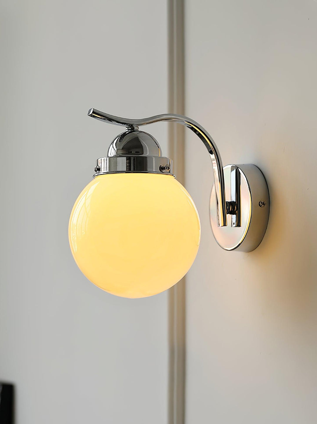 Ryttenberg Wall Lamp - Vakkerlight