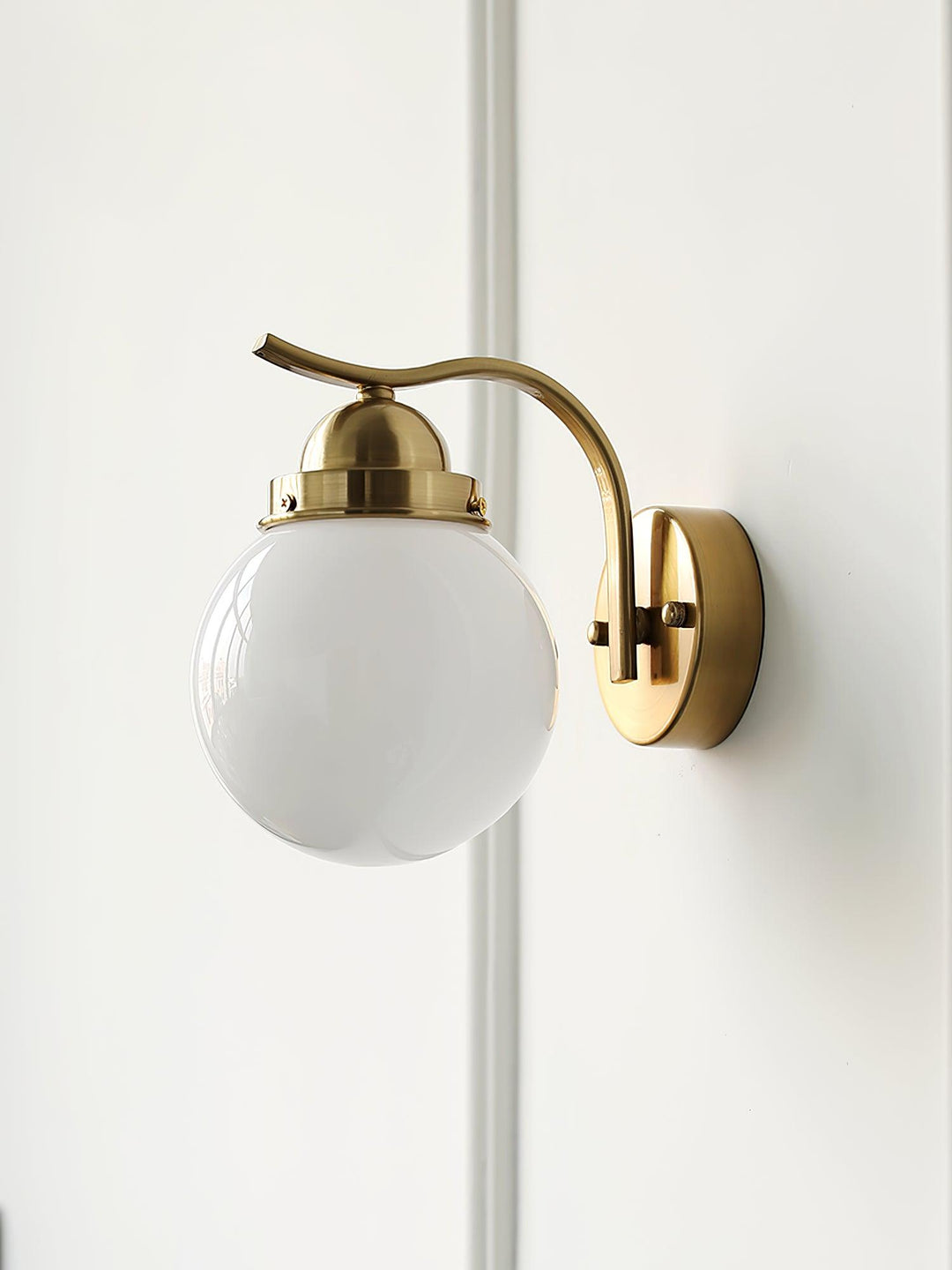 Ryttenberg Wall Lamp - Vakkerlight