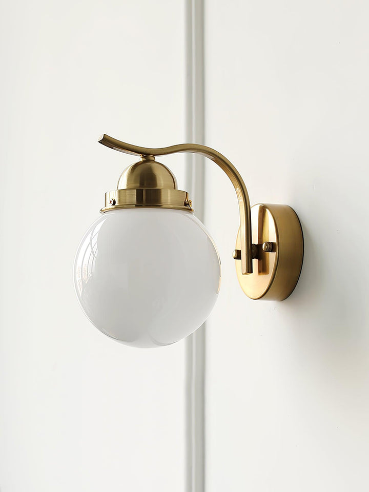 Ryttenberg Wall Lamp - Vakkerlight