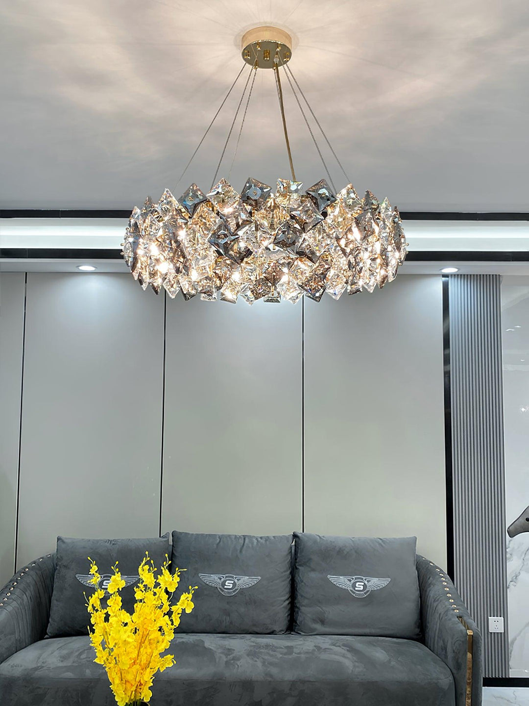 Scale Crystal Round Chandelier - Vakkerlight