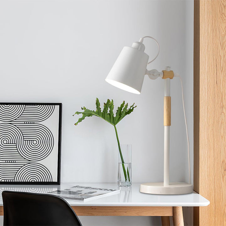 Scantling Desk Lamp - Vakkerlight