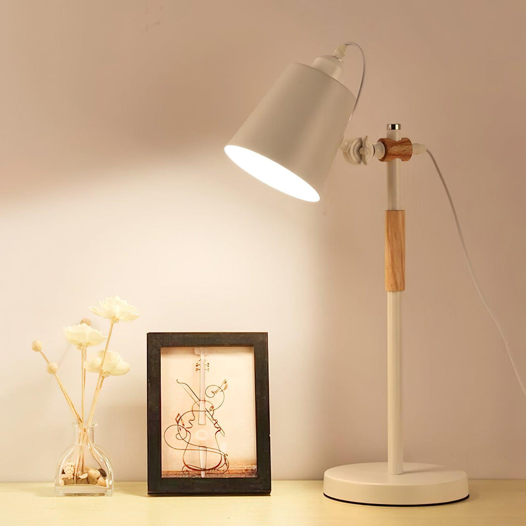 Scantling Desk Lamp - Vakkerlight