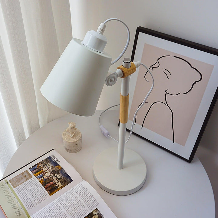 Scantling Desk Lamp - Vakkerlight