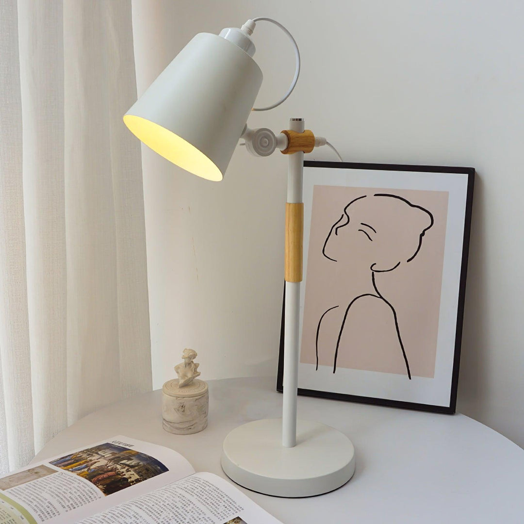 Scantling Desk Lamp - Vakkerlight