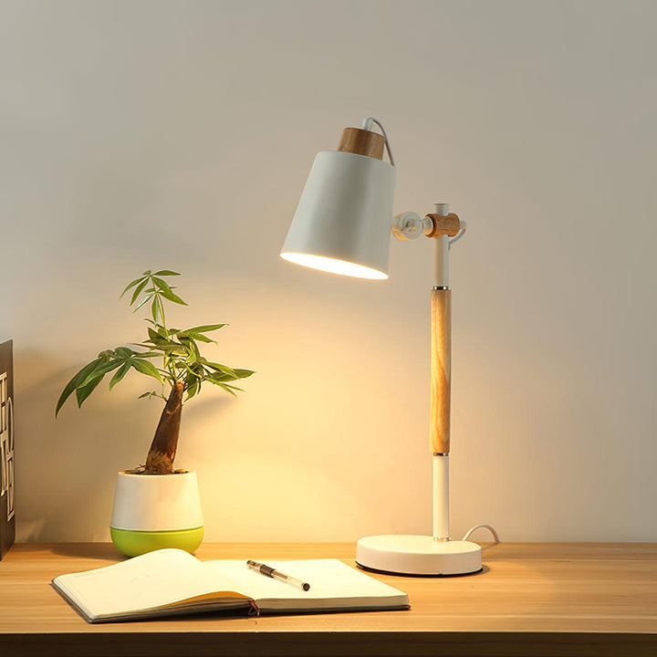 Scantling Desk Lamp - Vakkerlight