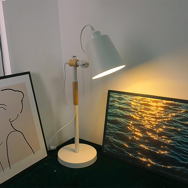 Scantling Desk Lamp - Vakkerlight