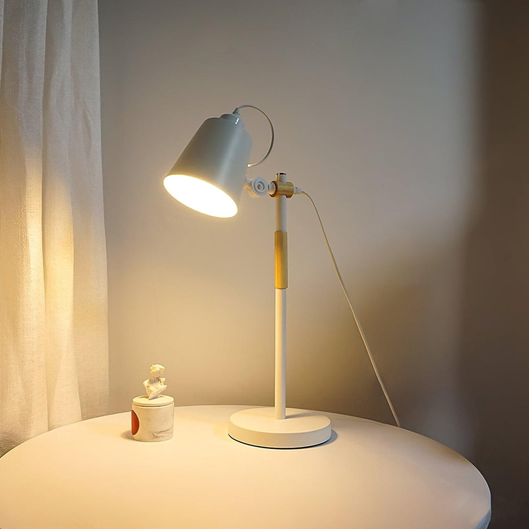 Scantling Desk Lamp - Vakkerlight