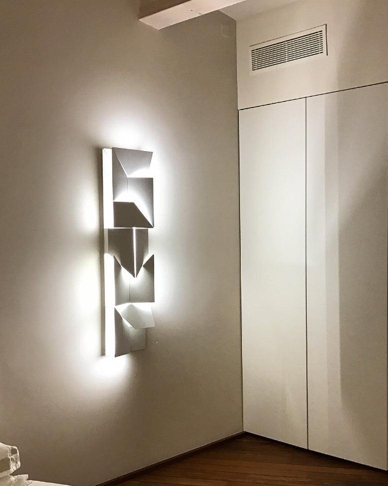 Shadows Grand Sconce - Vakkerlight