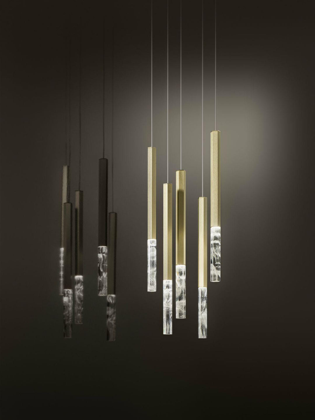 Shine Vertical Plumage Suspension - Vakkerlight