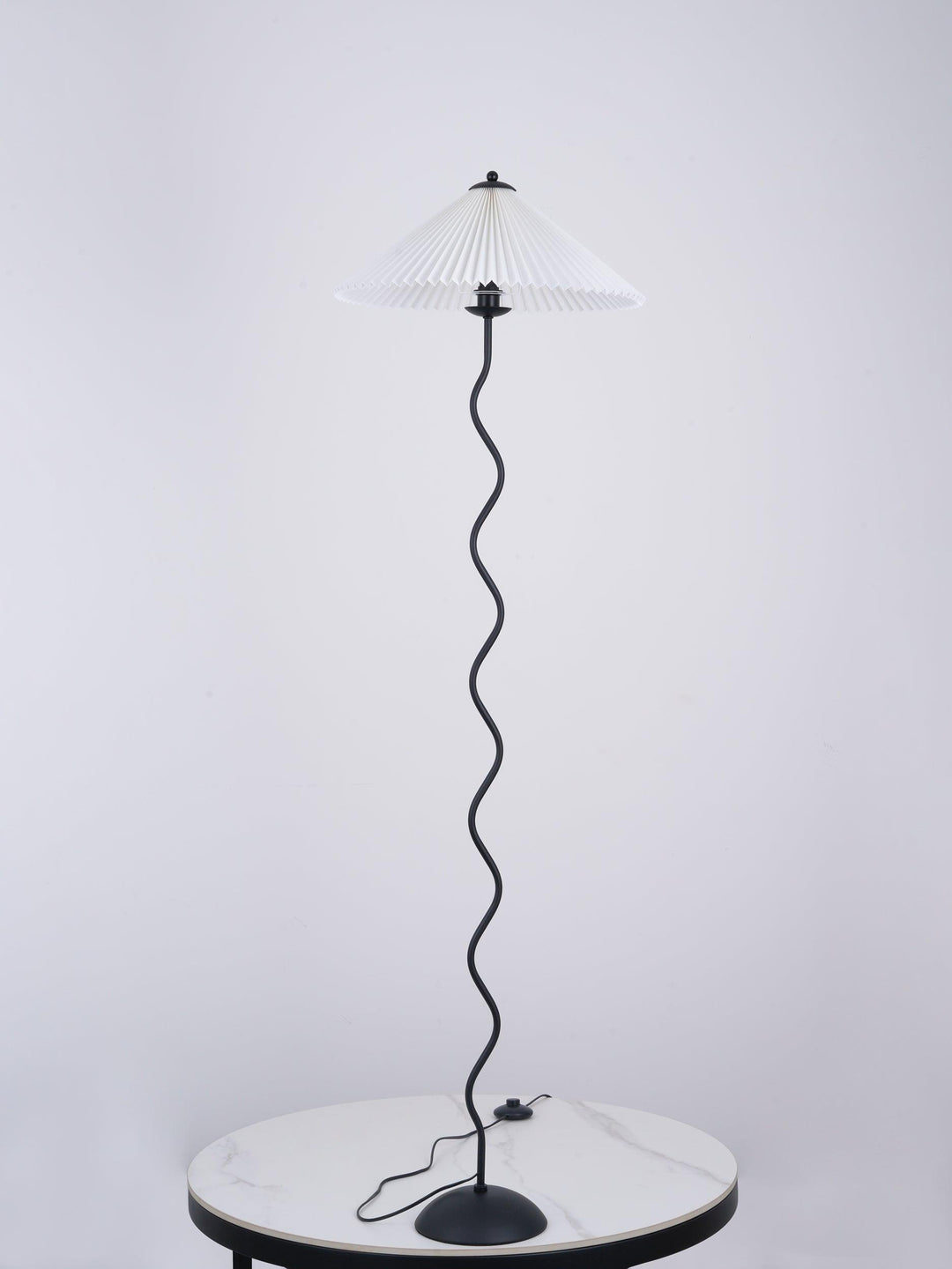 Squiggle Floor Lamp - Vakkerlight