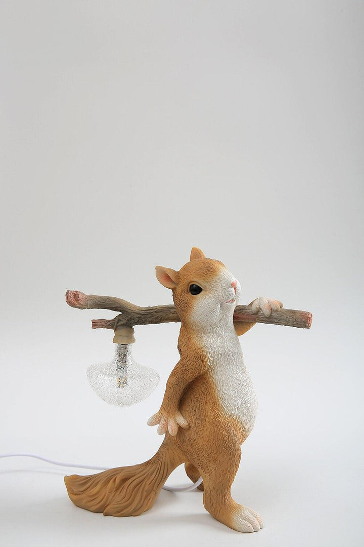 Squirrel Table Lamp - Vakkerlight