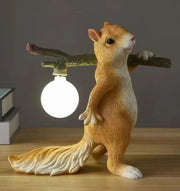 Squirrel Table Lamp - Vakkerlight