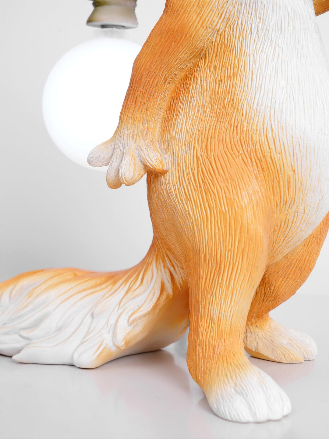 Squirrel Table Lamp - Vakkerlight