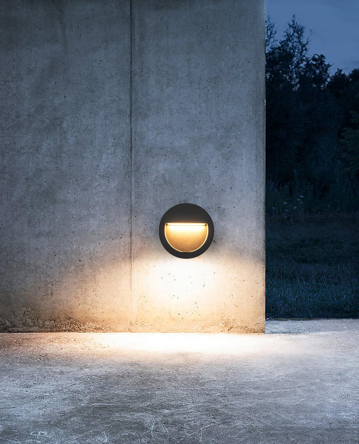 Step And Wall Light - Vakkerlight