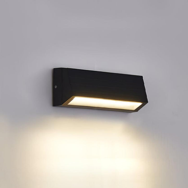 Step And Wall Light - Vakkerlight