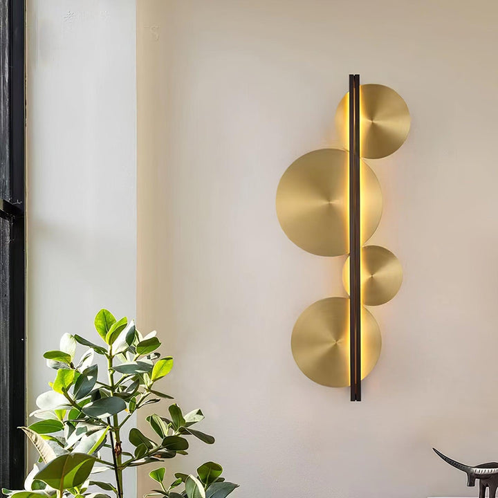 Strate Wall Lamp - Vakkerlight