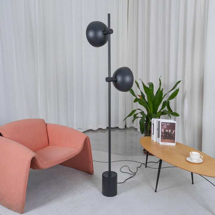 Studio Floor Lamp - Vakkerlight