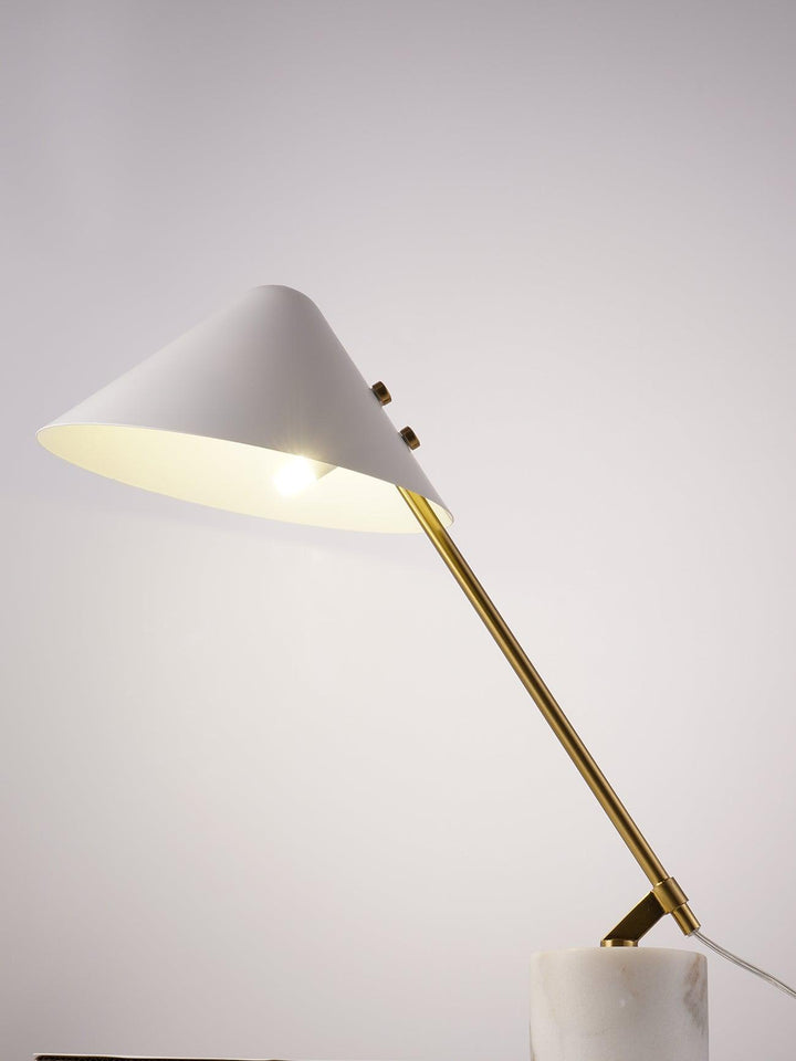 Small Hat Table Lamp - Vakkerlight