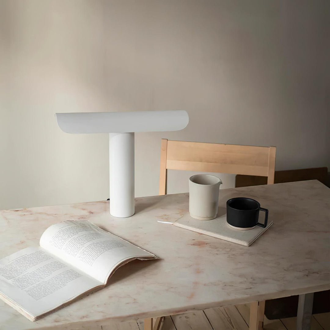 T - Table Lamp - Vakkerlight