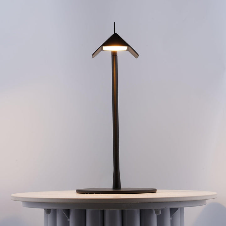 Pivot Ease Table Lamp - Vakkerlight