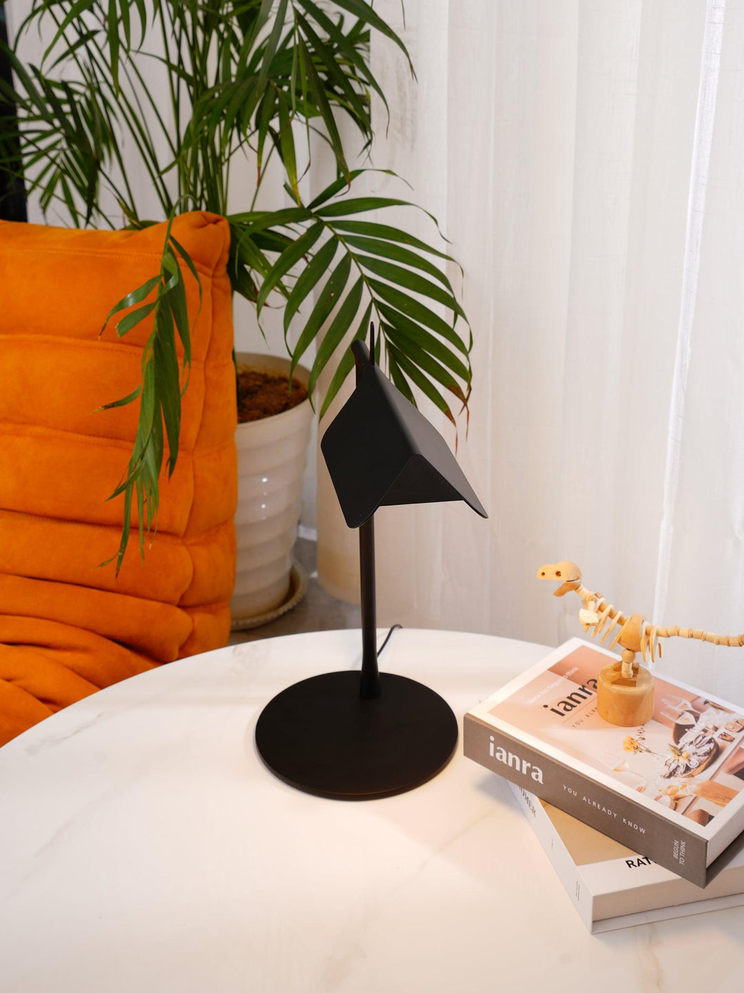 Pivot Ease Table Lamp - Vakkerlight