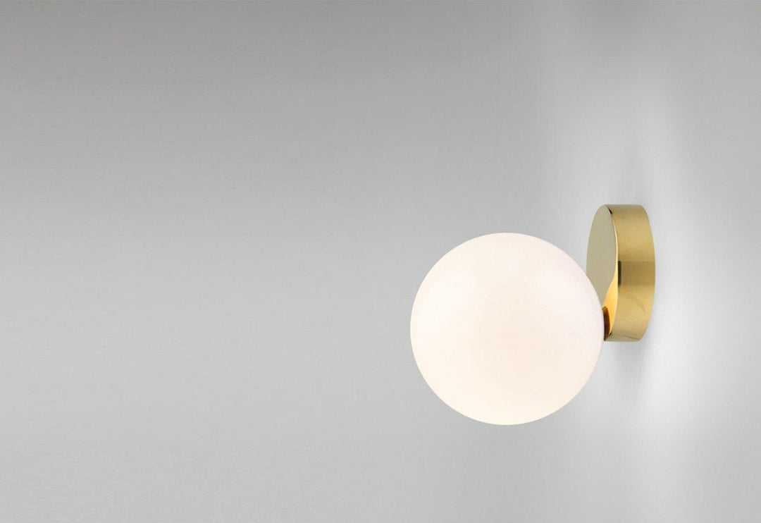 Tip of The Tongue Wall Lamp - Vakkerlight