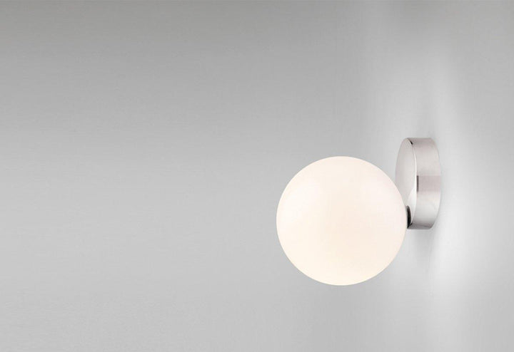 Tip of The Tongue Wall Lamp - Vakkerlight