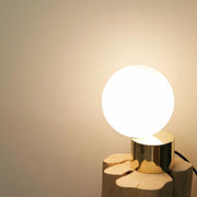 Tip of The Tongue Table Lamp - Vakkerlight