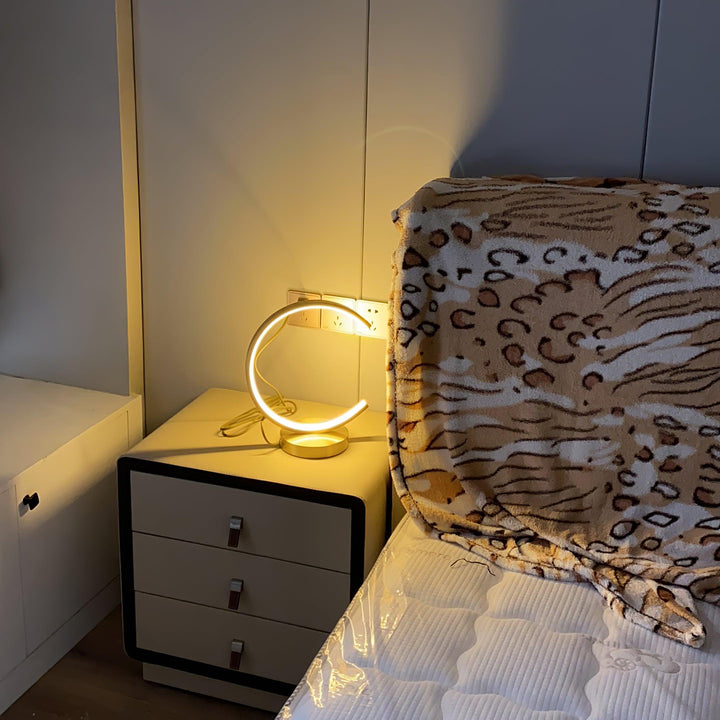 Tivoli Table Lamp - Vakkerlight