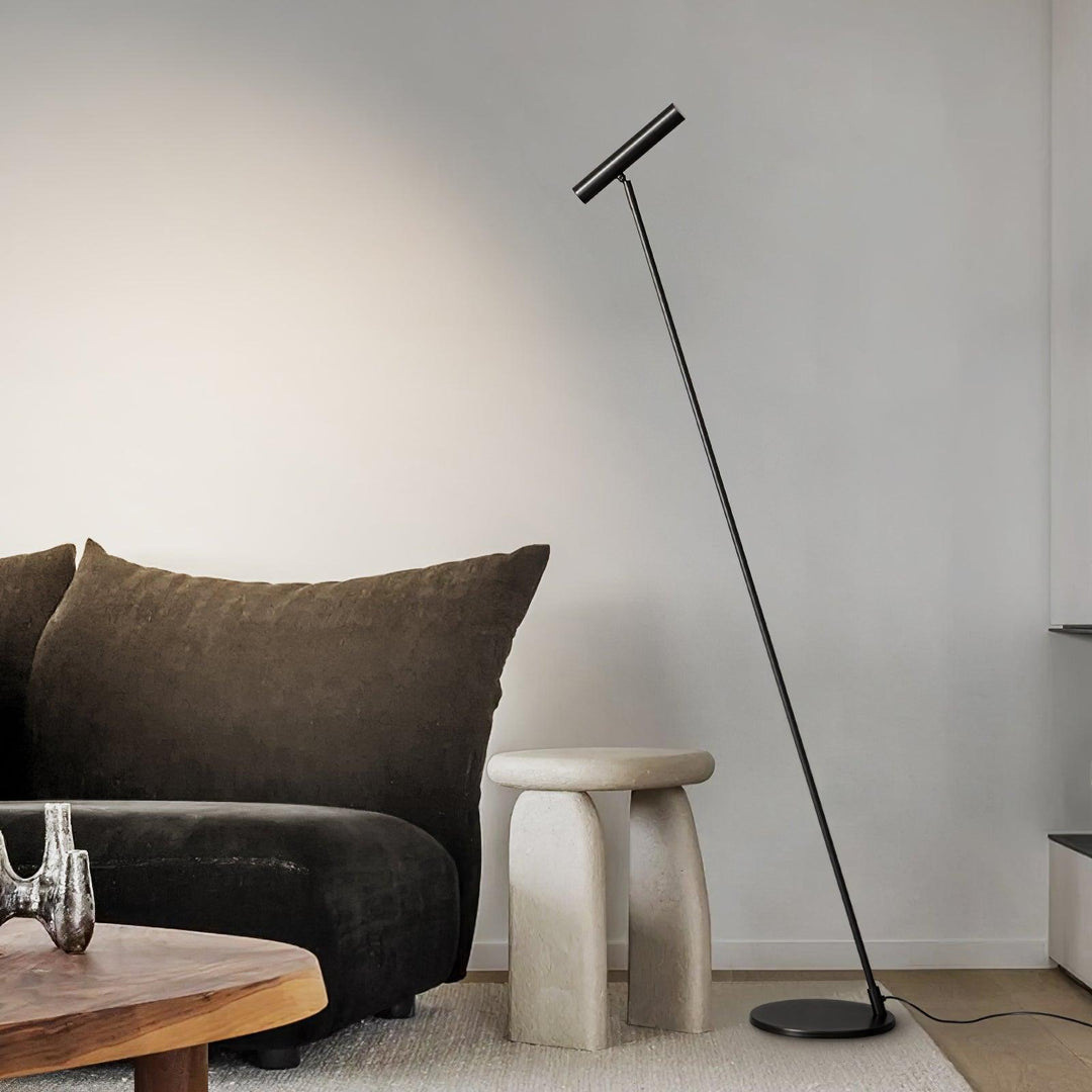 Tom LED Floor Lamp - Vakkerlight