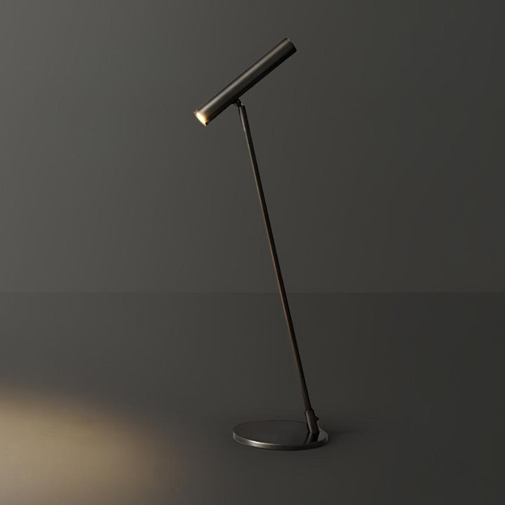 Tom LED Table Lamp - Vakkerlight