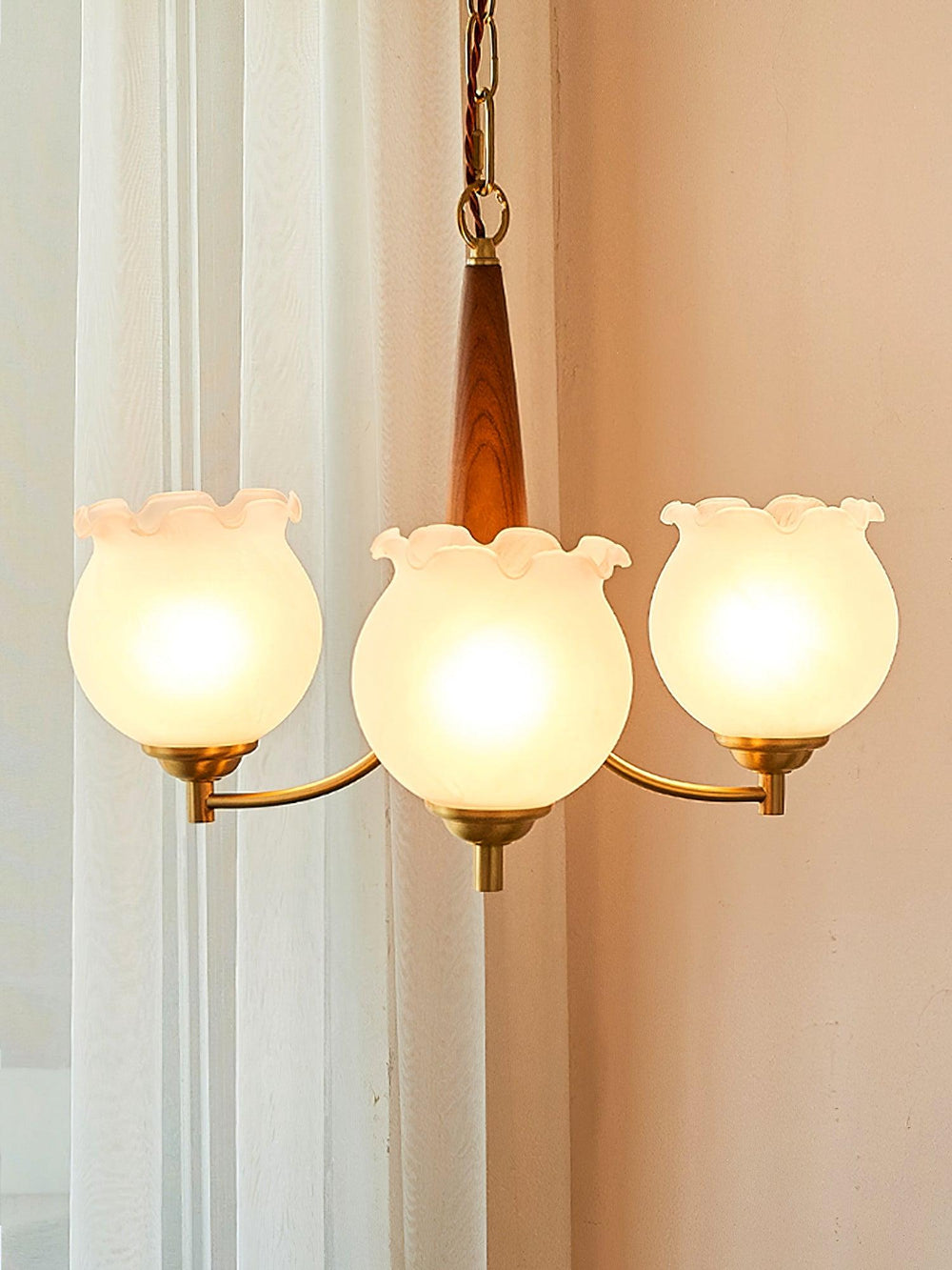 Tulips Glass Wood Chandelier - Vakkerlight