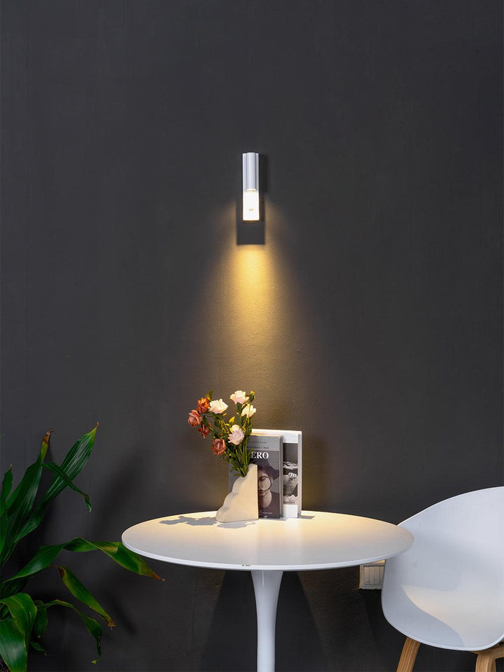 Uno Wall Lamp - Vakkerlight