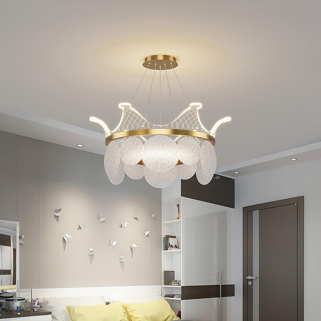 Vassar Crown Chandelier - Vakkerlight